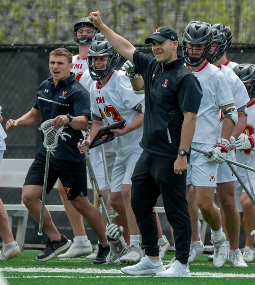 COACH PURPURA